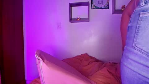 Lorrayne online show from January 23, 11:48 am