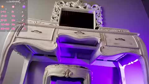 Snapshot of _luna_dupont_ chatting on March 3, 11:58 am Luna online show from March 3, 11:58 am