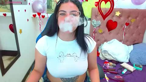 luna torres online show from February 21, 2:40 pm