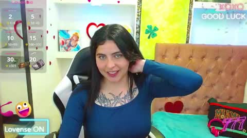 luna torres online show from April 30, 2:33 pm