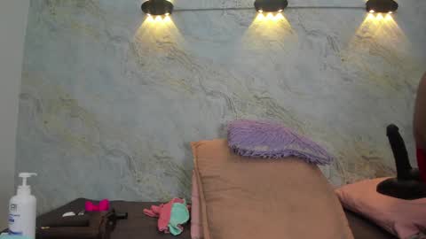 Maddy online show from December 23, 11:57 am