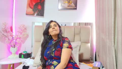 _marcela__ online show from May 12, 4:13 pm