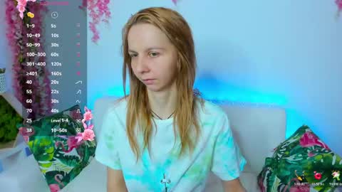 Scarlett online show from May 16, 11:53 am
