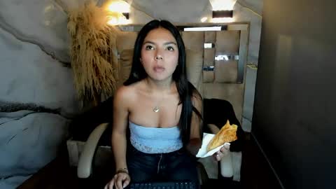 Mave online show from May 20, 7:44 pm