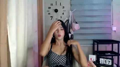 Melly online show from May 17, 11:31 am