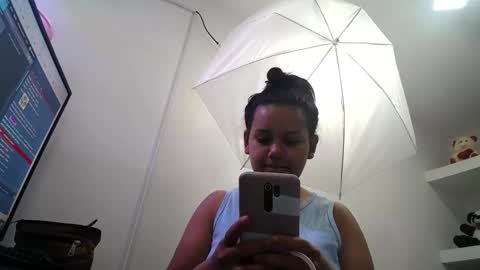  Mia  online show from January 30, 12:48 pm