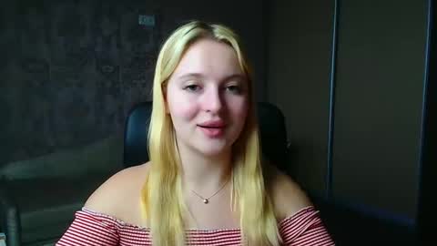 Melanie online show from February 12, 1:02 pm