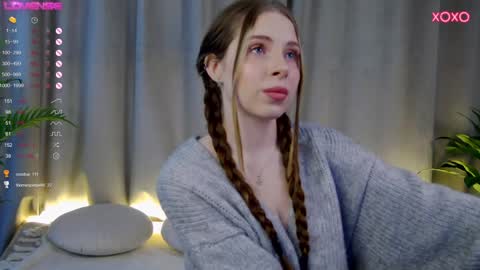 Milena  online show from December 14, 7:29 am
