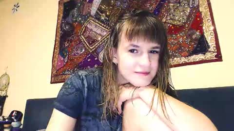 Boo online show from September 29, 7:52 pm