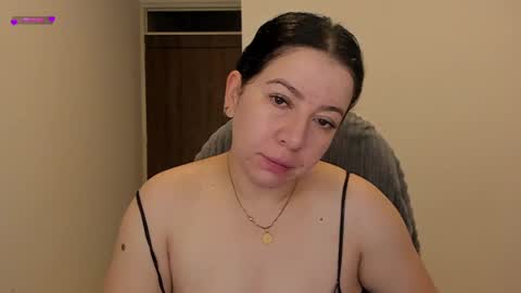 _miss_coco_ online show from January 5, 11:15 am