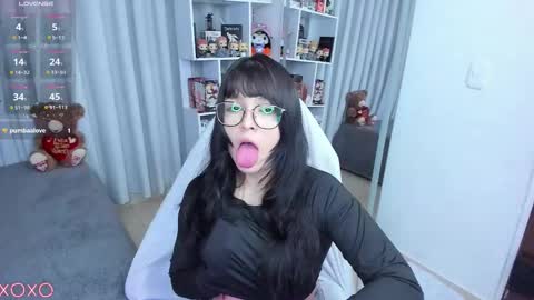 Hanna  Idependent Model   online show from March 1, 11:43 am