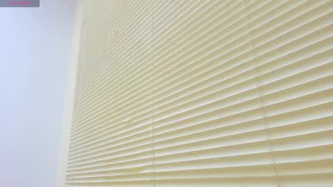 _molly_rosse_ online show from October 21, 12:31 pm