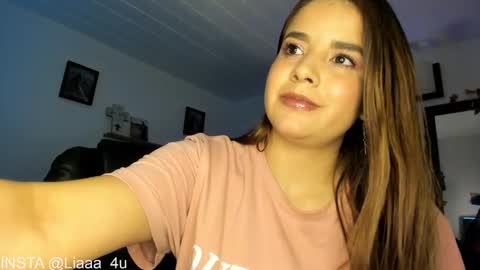 Snapshot of _monserat_ chatting on December 27, 9:54 pm liaaa 4u online show from December 27, 9:54 pm