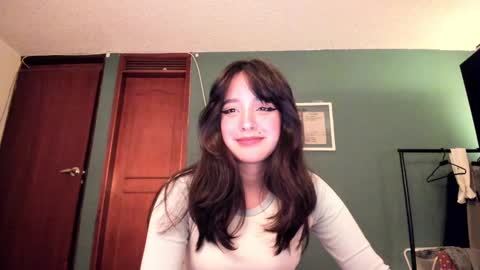 Snapshot of _moon_cake_ chatting on March 12, 3:13 am Next stream 950 pm Colombia time xd online show from March 12, 3:13 am
