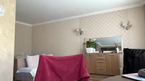 Francine Aisi Morpho - a genus of blue butterflies. online show from March 21, 9:58 am