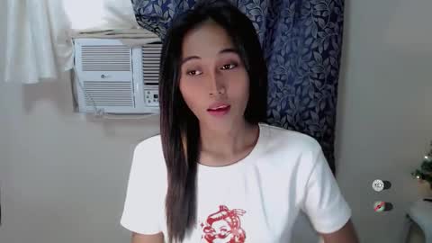 jenny claire online show from October 17, 5:32 am