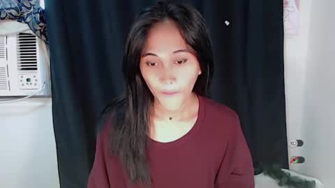 jenny claire online show from November 19, 5:40 am