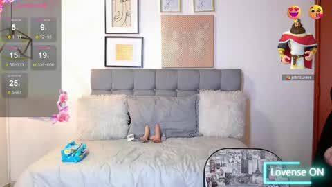 _naomi_s online show from May 9, 2:19 pm