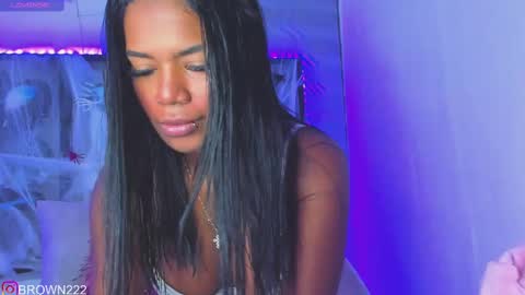 naomi brown online show from October 10, 2:05 am