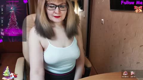Snapshot of _natali_ chatting on January 13, 6:38 pm MagicWoman online show from January 13, 6:38 pm