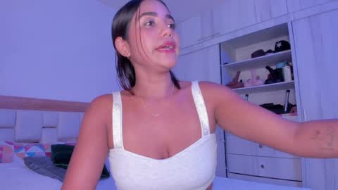Snapshot of _natasha18_ chatting on January 22, 7:13 pm Natasha online show from January 22, 7:13 pm