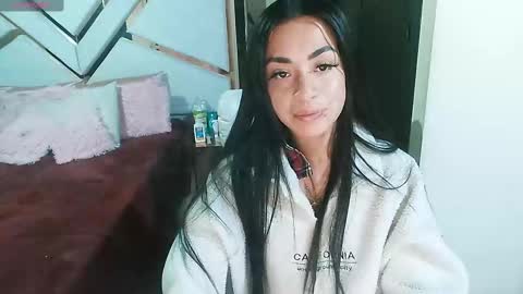 Natasha Rodriguez independent model online show from March 12, 9:02 am