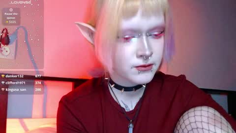 Nicole online show from November 25, 9:37 pm