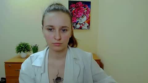 Nica online show from February 27, 1:17 pm