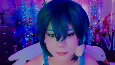 niiky online show from May 20, 5:10 pm