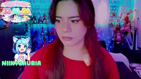niiky online show from May 23, 5:22 pm