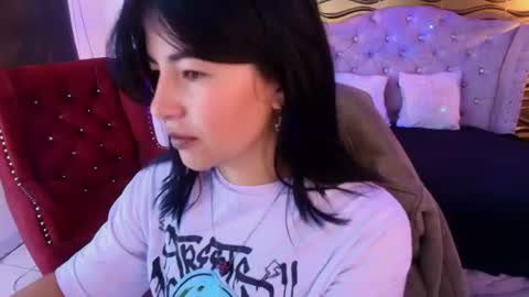 Nina Harpper online show from July 11, 12:49 pm