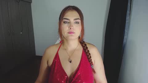 Snapshot of _ninahot chatting on February 13, 8:13 pm Nina online show from February 13, 8:13 pm