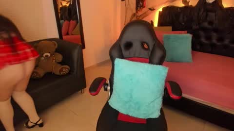 Olivia jones online show from October 25, 7:32 pm