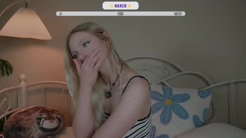 Snapshot of _penisflytrap_ chatting on September 24, 1:59 am Viktoria online show from September 24, 1:59 am