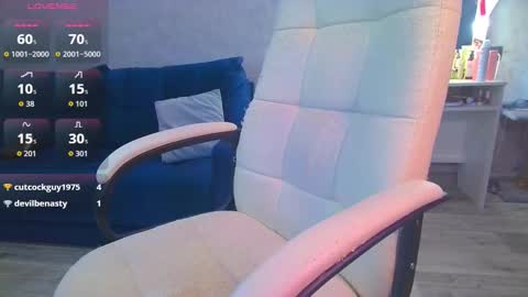 Ilona online show from October 29, 8:18 am