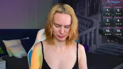 im Amy online show from December 2, 6:15 am