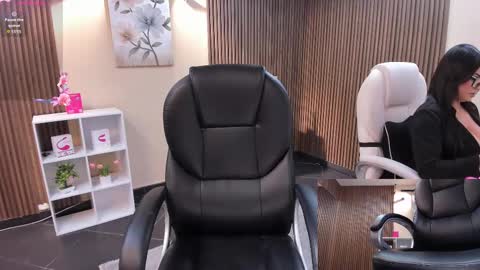 You can tell me Mariana online show from November 14, 9:48 pm