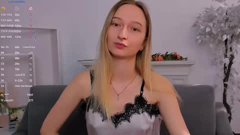 Snapshot of _ri_na_ chatting on September 10, 5:51 am I am Rina online show from September 10, 5:51 am