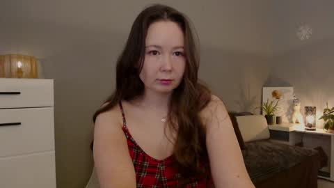 Snapshot of _rosie_cheeks_ chatting on December 10, 5:55 pm See you online show from December 10, 5:55 pm