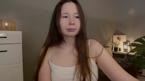 Snapshot of _rosie_cheeks_ chatting on December 5, 7:17 pm See you online show from December 5, 7:17 pm