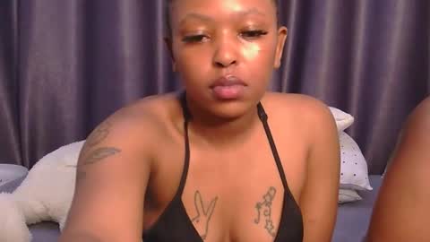  Roxxana online show from November 11, 4:48 pm