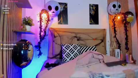 SAMANTHA FOX online show from October 9, 11:58 am