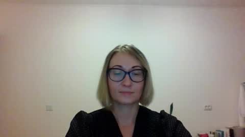 _sandyqueen__ online show from December 14, 8:03 pm