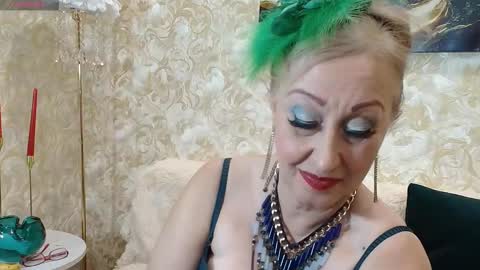 Sara online show from October 29, 7:01 am