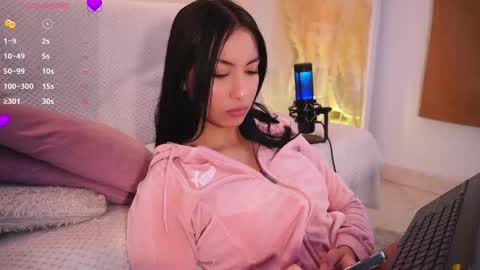 SARA GOMEZ online show from September 24, 11:31 am