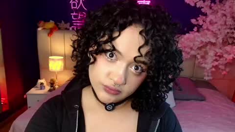 Sara online show from May 22, 5:05 am