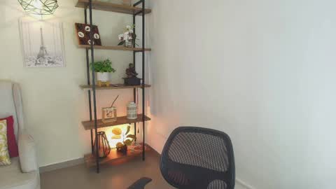 Sassy Girl online show from March 29, 6:29 pm