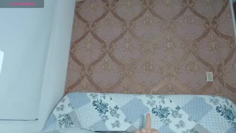 selenee031 online show from January 3, 11:57 am