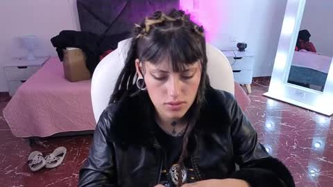 _sharlotte777 online show from May 23, 4:05 pm