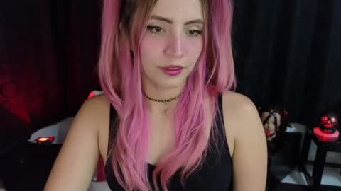 Snapshot of _sofiapink chatting on February 4, 12:08 am Sofia online show from February 4, 12:08 am